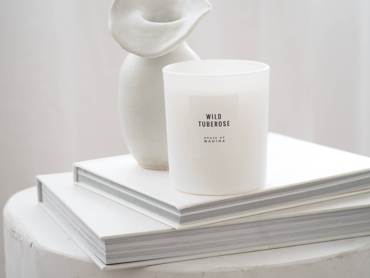 Wild Tuberose Candle 12 oz - Lush White Floral